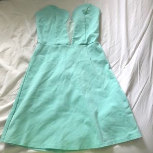 Tobi short strapless dress